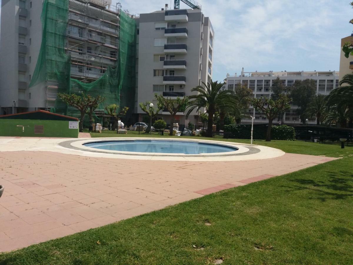 Bonito Apartamento Con Varias Piscinas Салоу Екстериор снимка