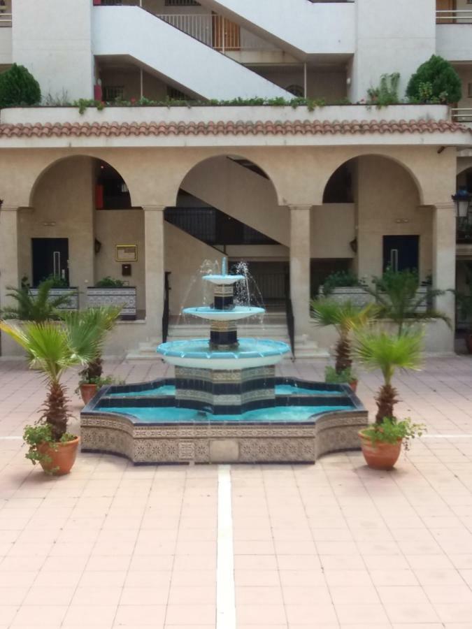Bonito Apartamento Con Varias Piscinas Салоу Екстериор снимка